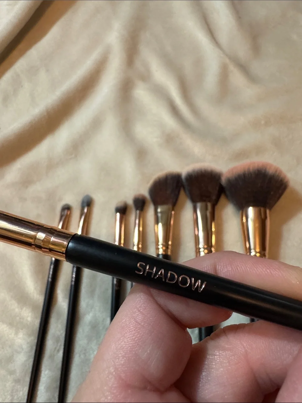 Shaina B 8-Piece Black Handle Makeup Brush Set
